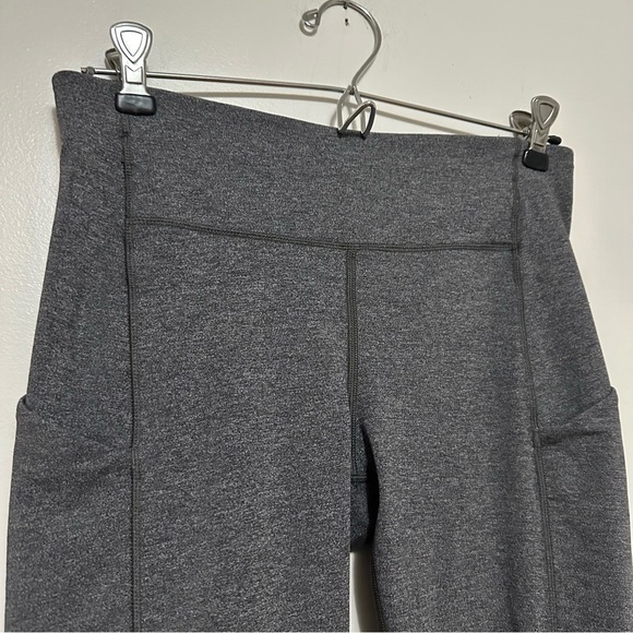 Lululemon Speed Up Crop 21” Size 6 - Picture 7 of 10